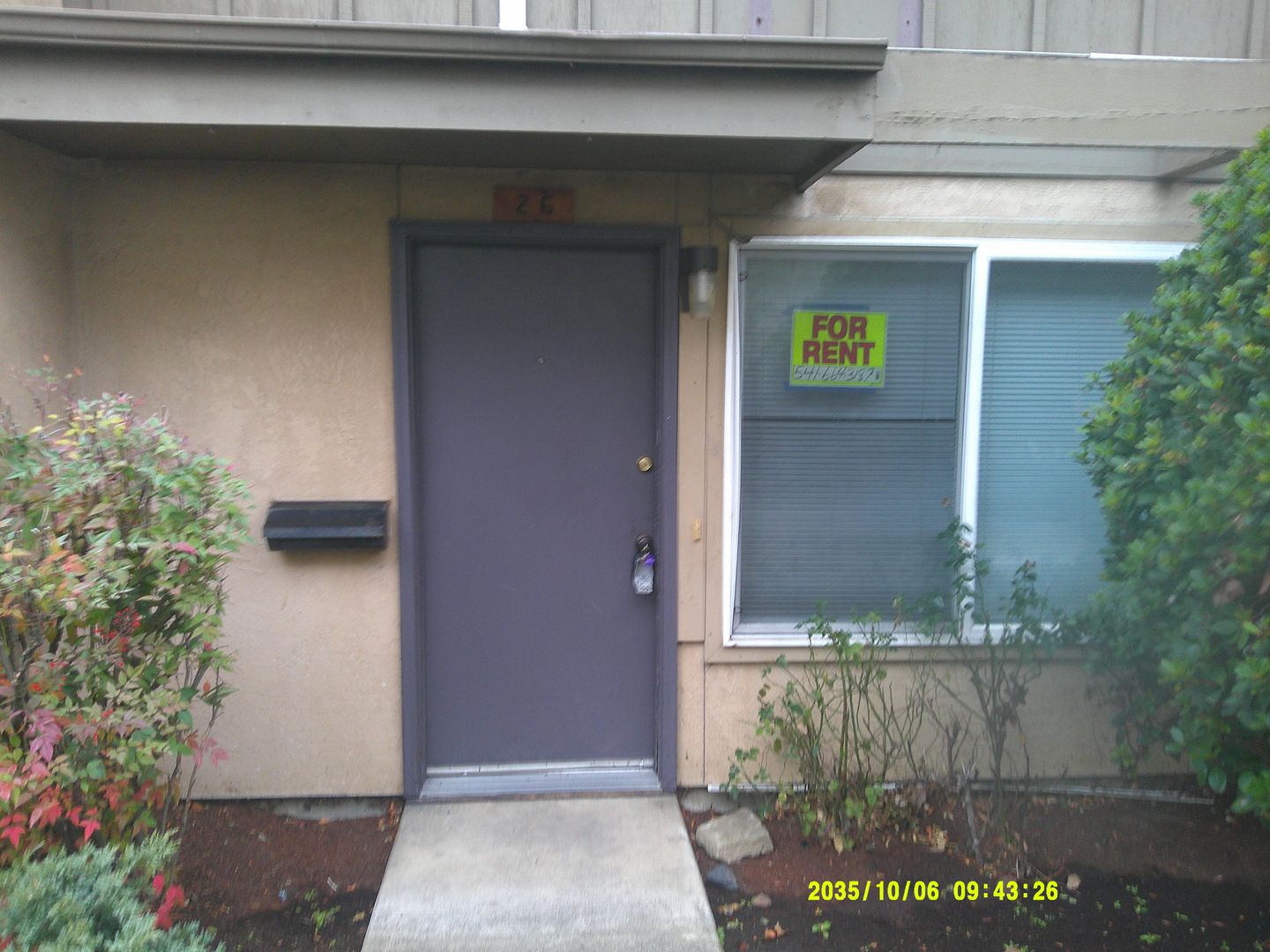 Medford Apartment: 1050 Spring St.