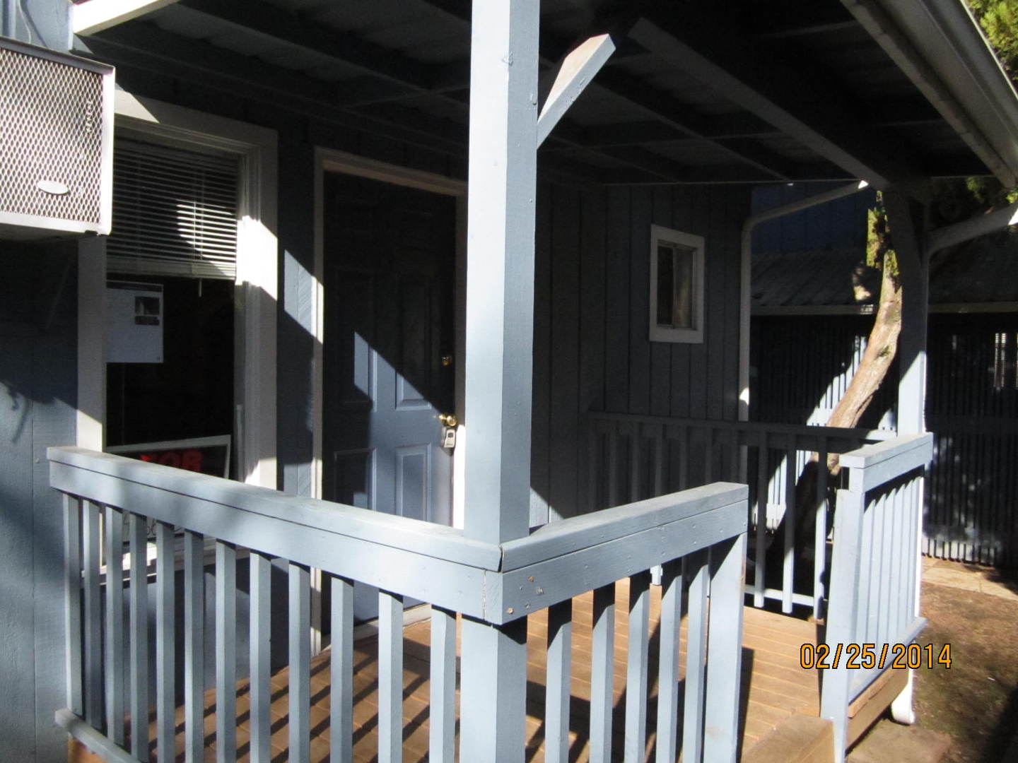 Medford Apartment: 412 N. Ivy St