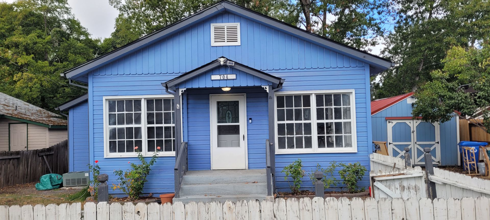 Eagle Point House: 704 S. Shasta Ave.