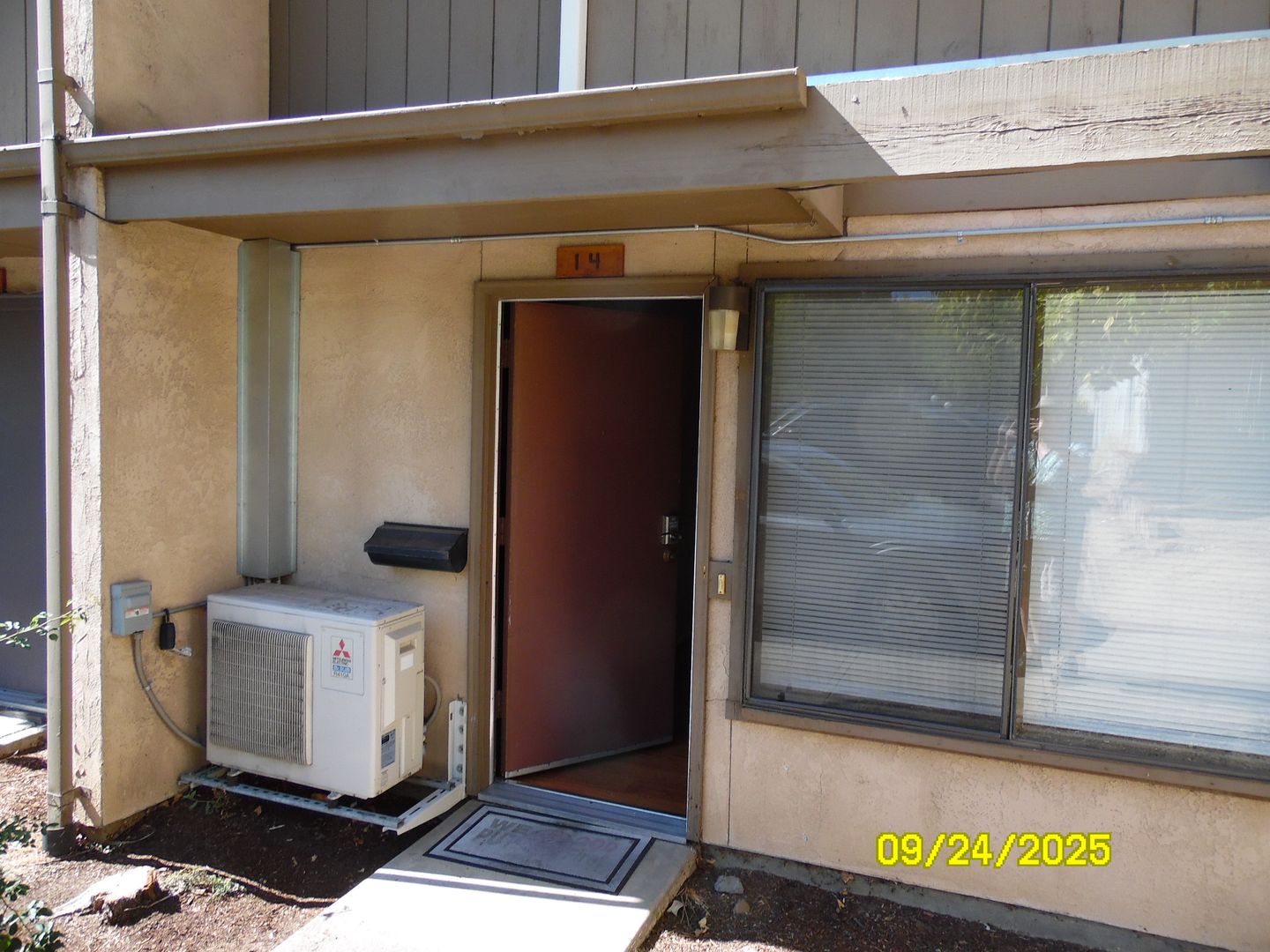 Medford Apartment: 1050 Spring St.