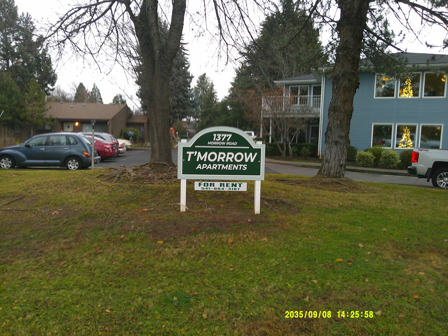 Medford Apartment: 1377 Morrow Rd.