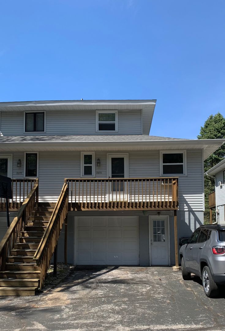 Multi-Level Duplex with 3 Bedrooms & 2 Bathrooms in Stevensville