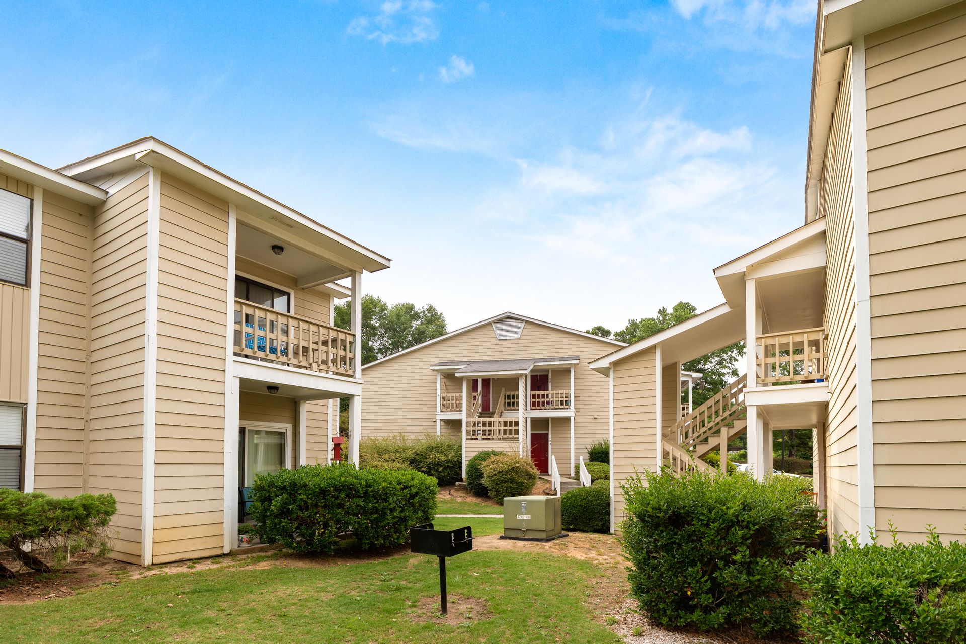 North Augusta Apartment: 160 Breckenridge Drive