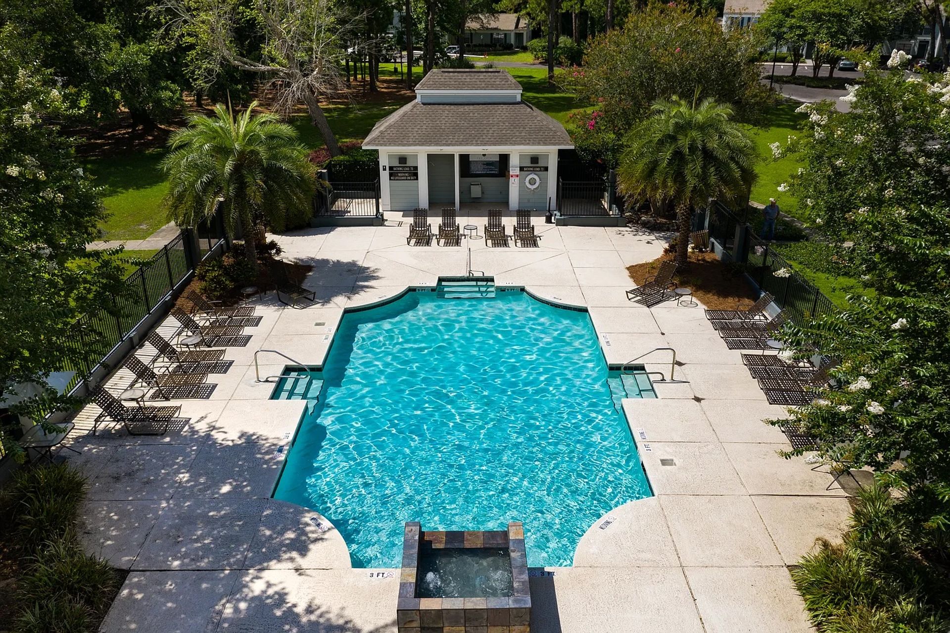 Brunswick Apartment: 1105 Fountain Lake Drive