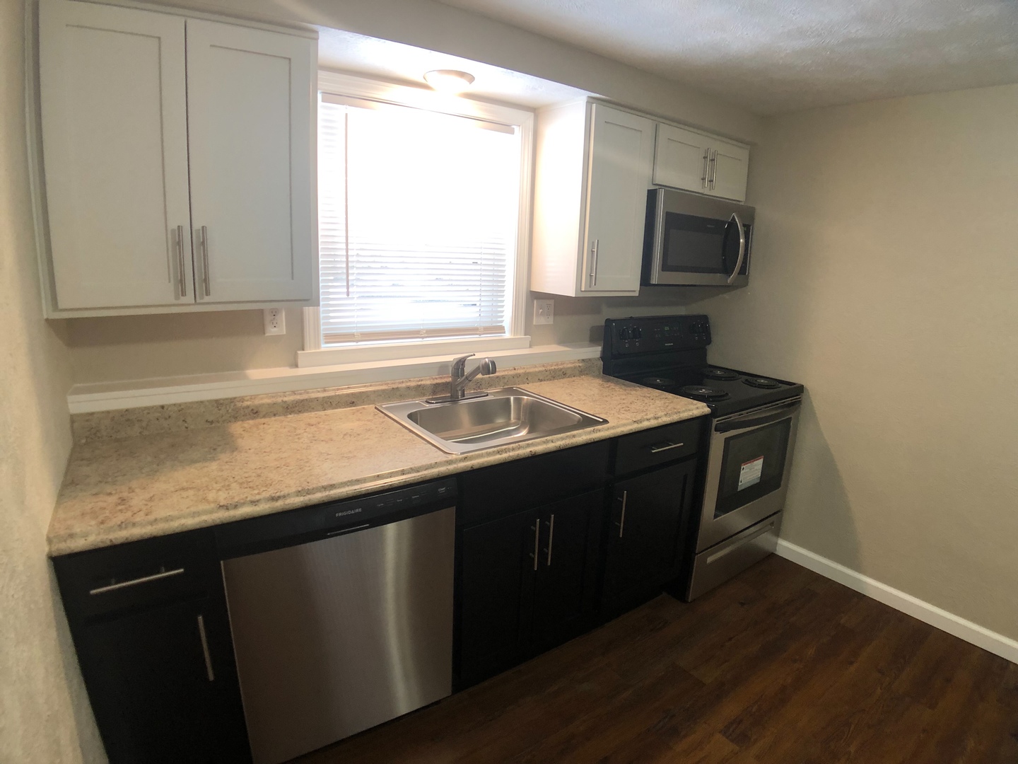 Cecil Townhome: 44 McConnell Road
