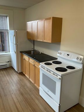 1 bedroom in historic Main Street building