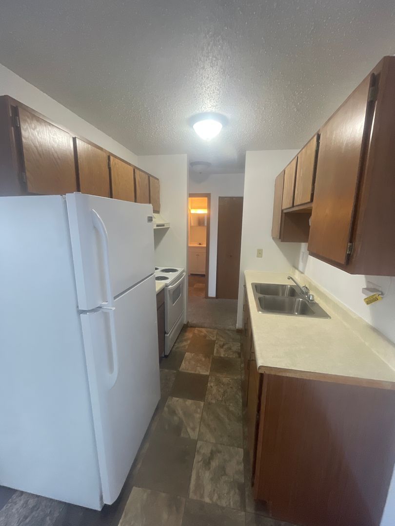 Beulah Apartment: 1200-1206 3rd Ave NW