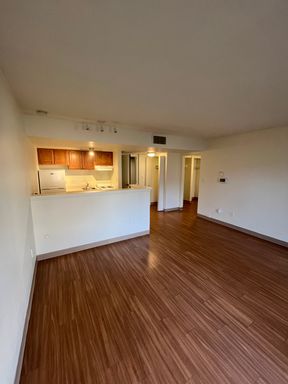 7300 W Dean Rd, Apt 133W – photo 1