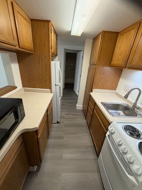 Premium 2-bedroom / 1.5-bathroom – photo 1