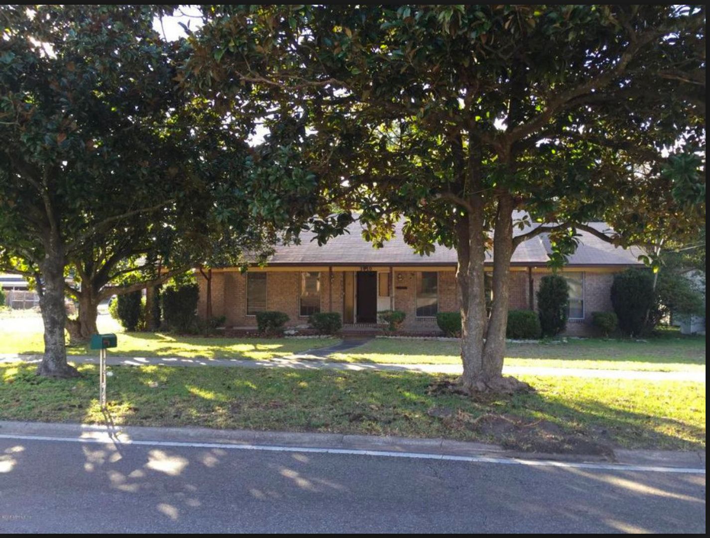 Jacksonville House: 3010 Townsend Blvd - Townsend AirBnB