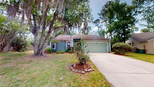 Charming 3 Bedroom Home in the Heart of Mandarin! – photo 1