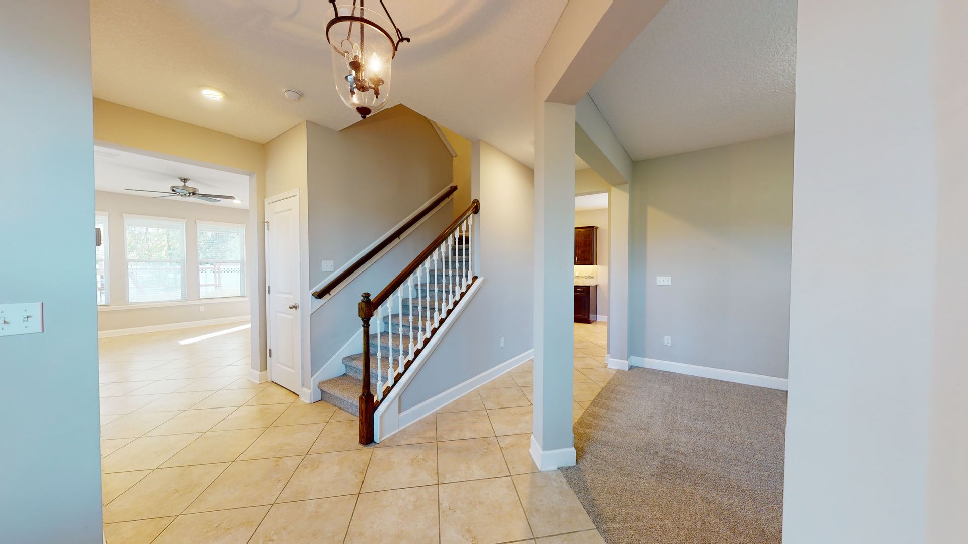 St Johns House: 33 EAGLES NEST LN