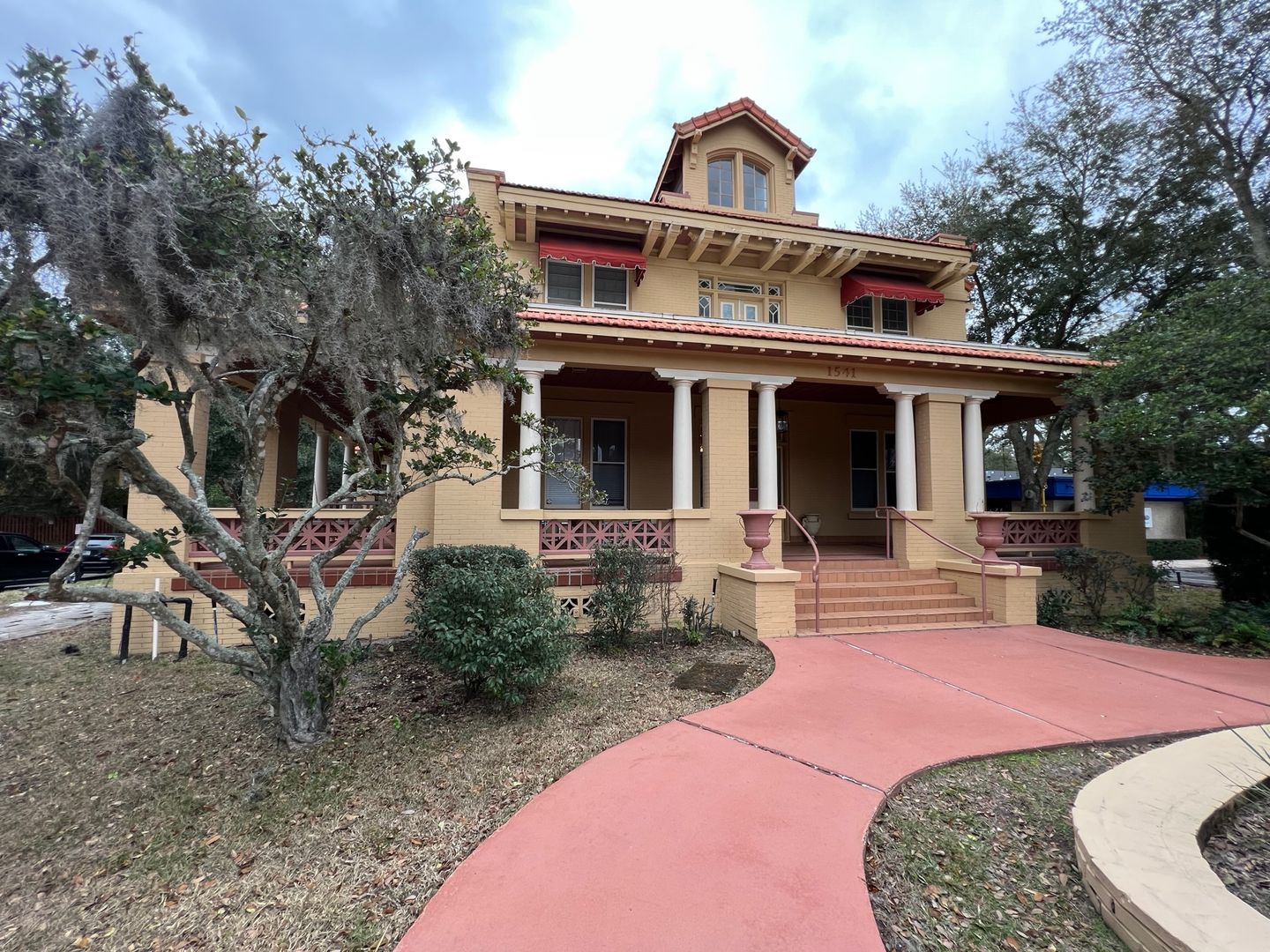 Gallery Image 19
