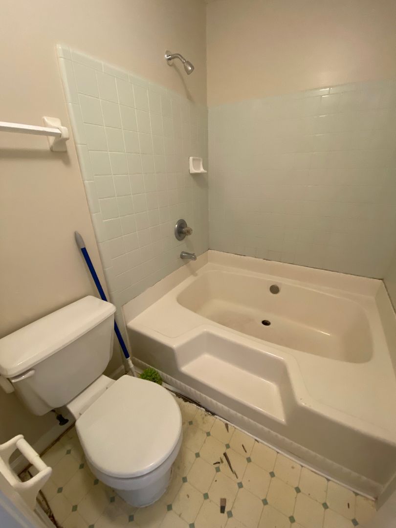 Gallery Image 14
