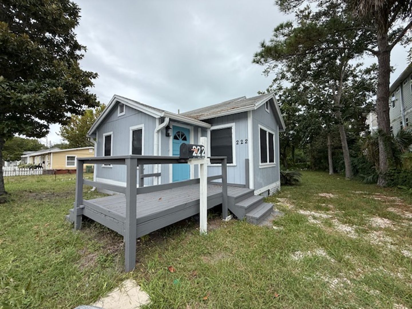 Jacksonville Beach House: 222 9th St S
