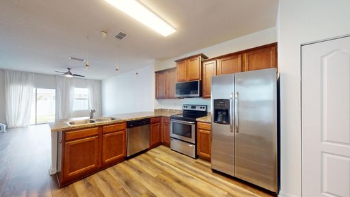 Welcome to this charming 2 bedroom, 2.5 bathroom townhome for rent in the desirable Cypress Bay community of St Augustine. – photo 1