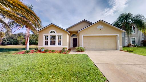 Don't miss this beautiful POOL home for rent in Hickory Hill community! – photo 1