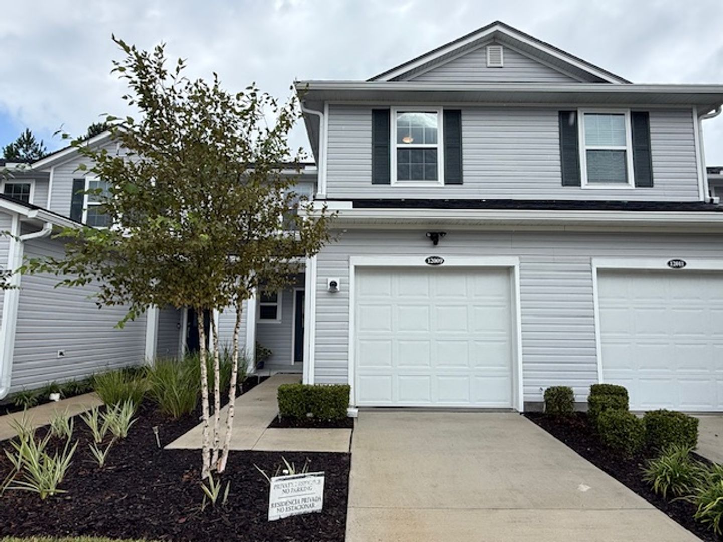 Jacksonville House: 12009 Calvesta St