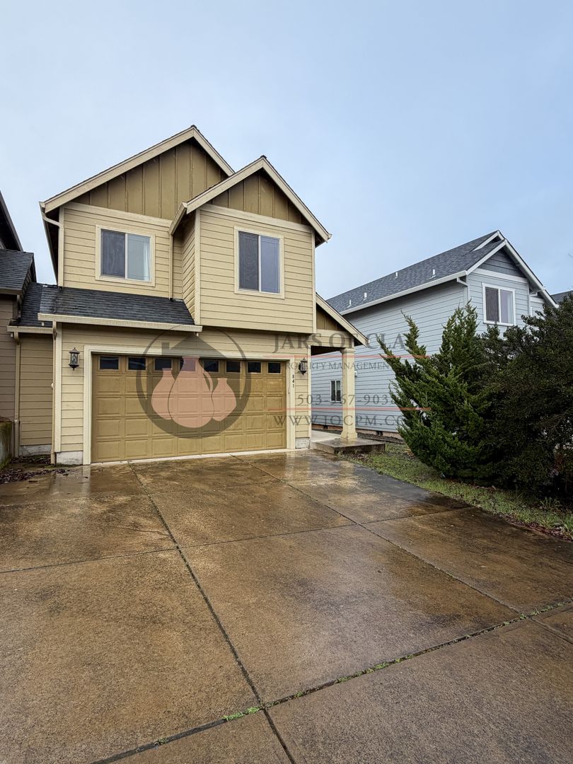 Salem Townhome: 841 Crouchen St NW