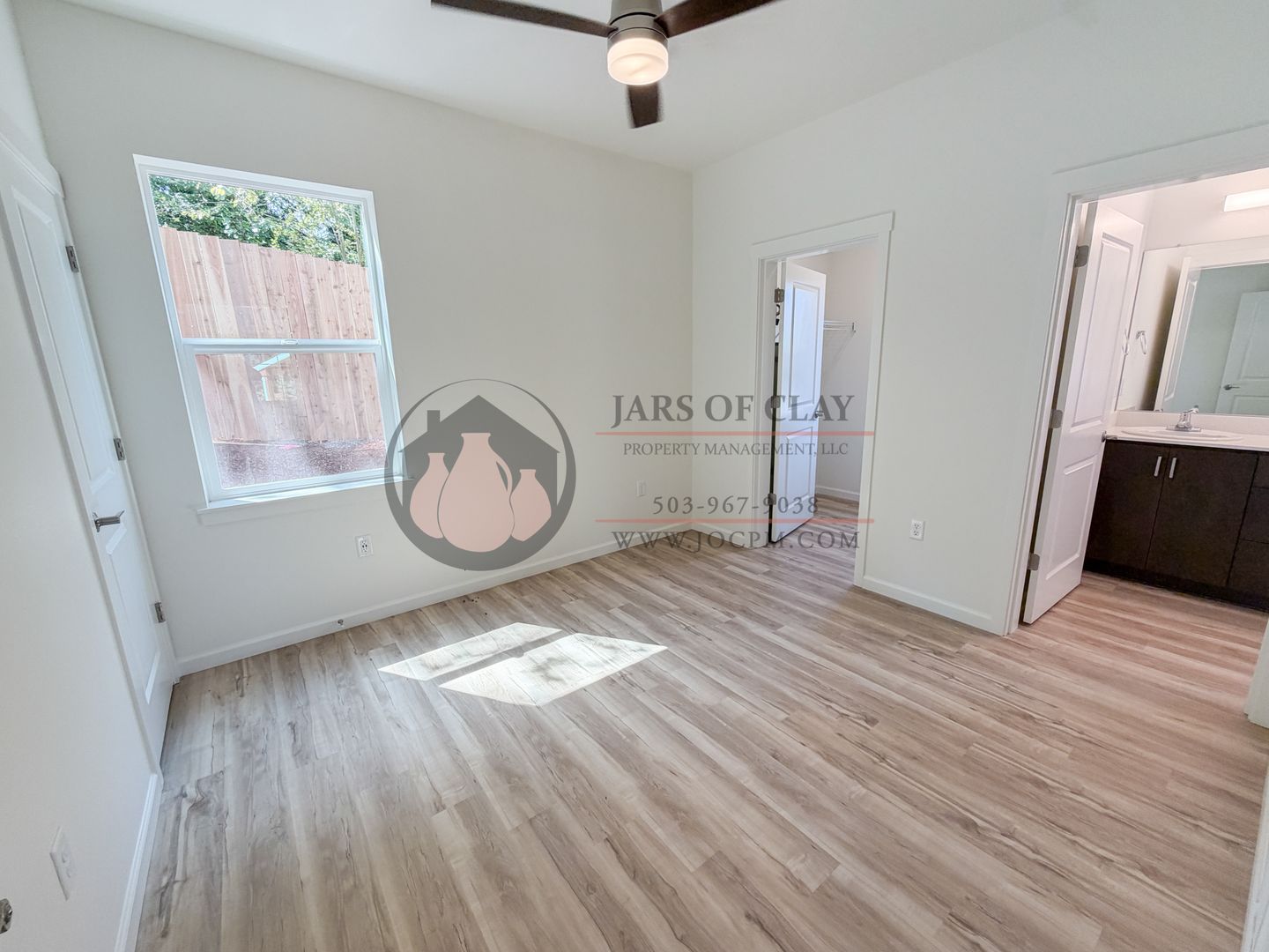 2026-1809 - 2560 - Schurman Cottages 9 of 10