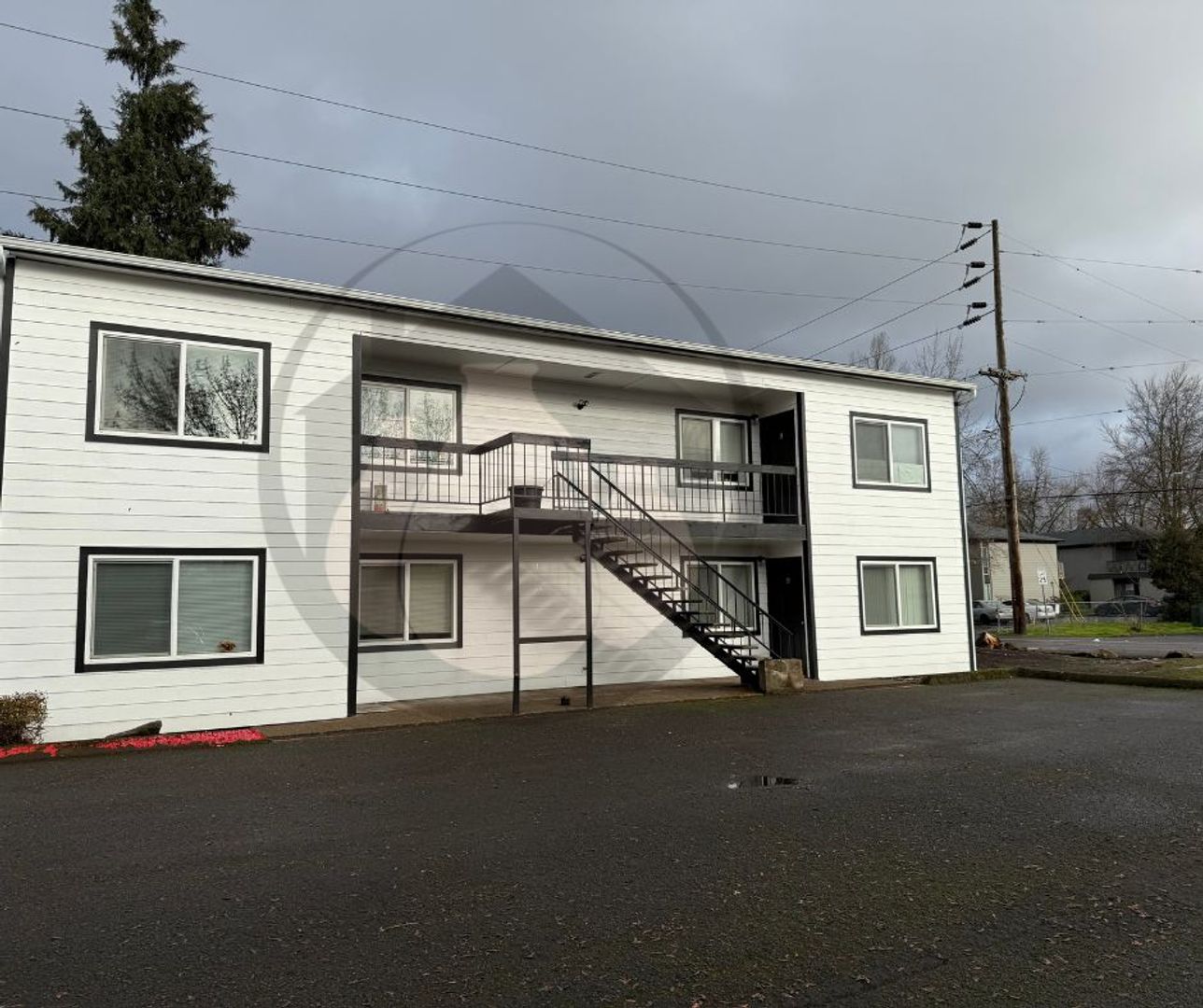 Salem Apartment: 1723-1727 Park Ave NE