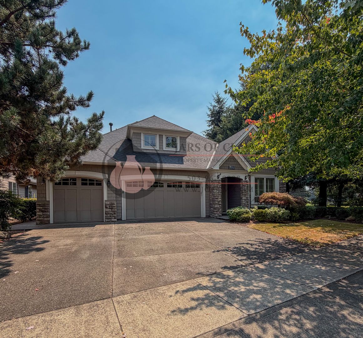 Woodburn House: 2752 Tukwilla Dr