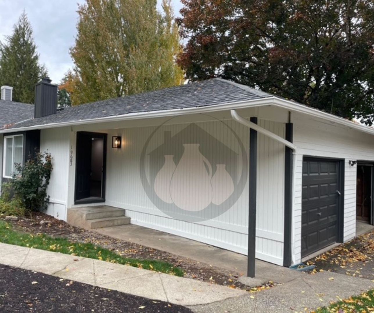 Duplex 19683/19685 #2023-LL771