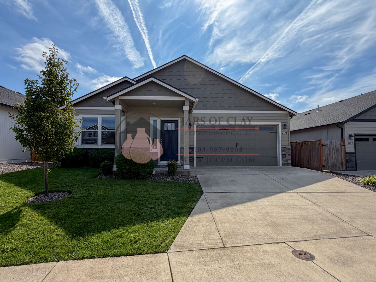 Albany House: 2798 Essex Ave NW