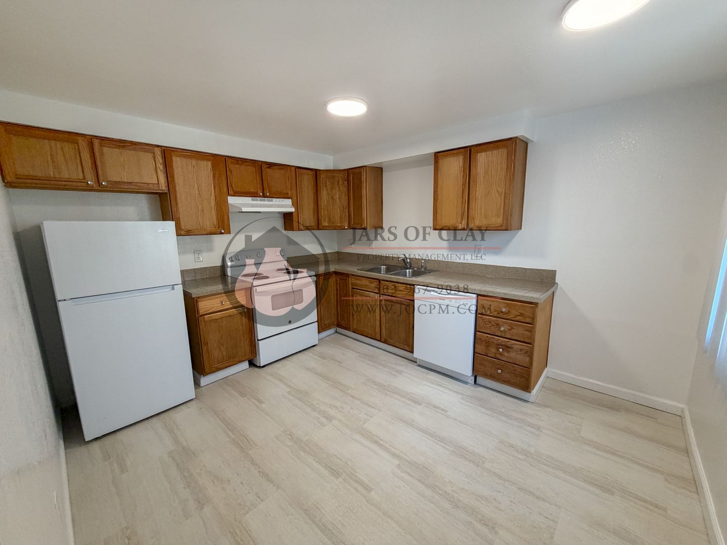 1/2 Off First Full Month's Rent | 2 Bed/1 Bath in Keizer | Ground Floor | W/D Hookups 3 of 8