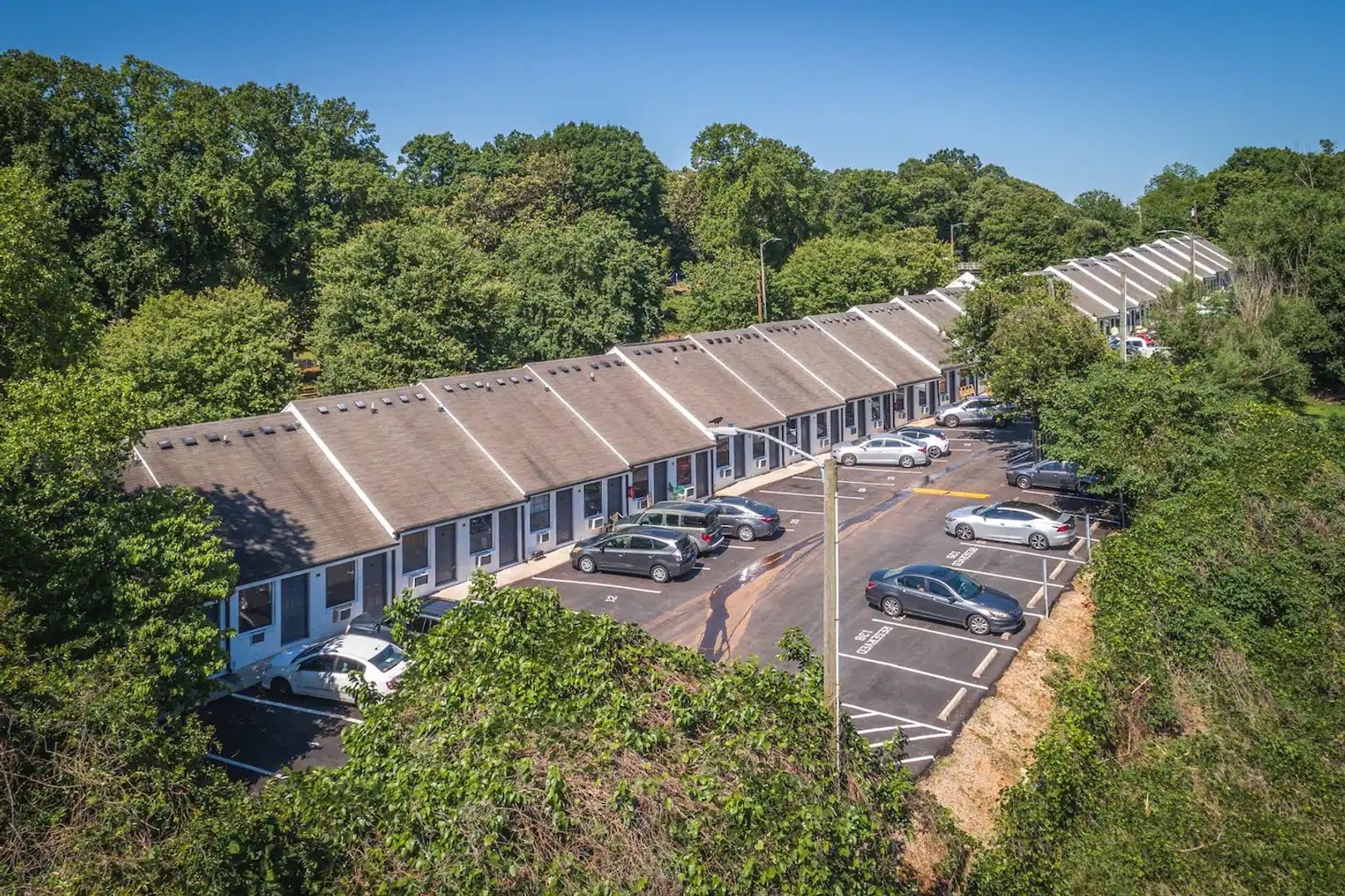Raleigh Apartment: 211 Ashe Ave