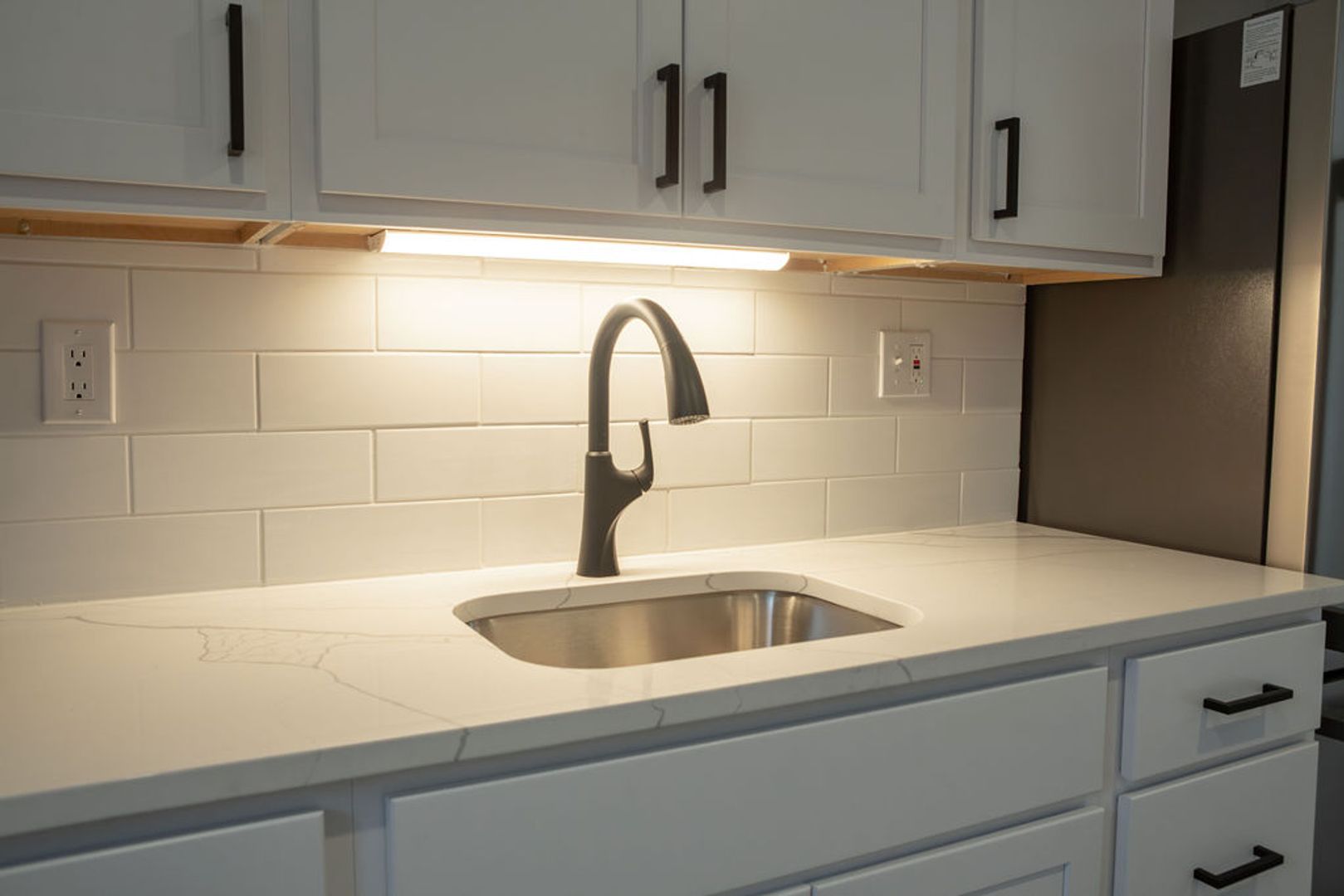 Boscawen Apartment: 180 N Main St