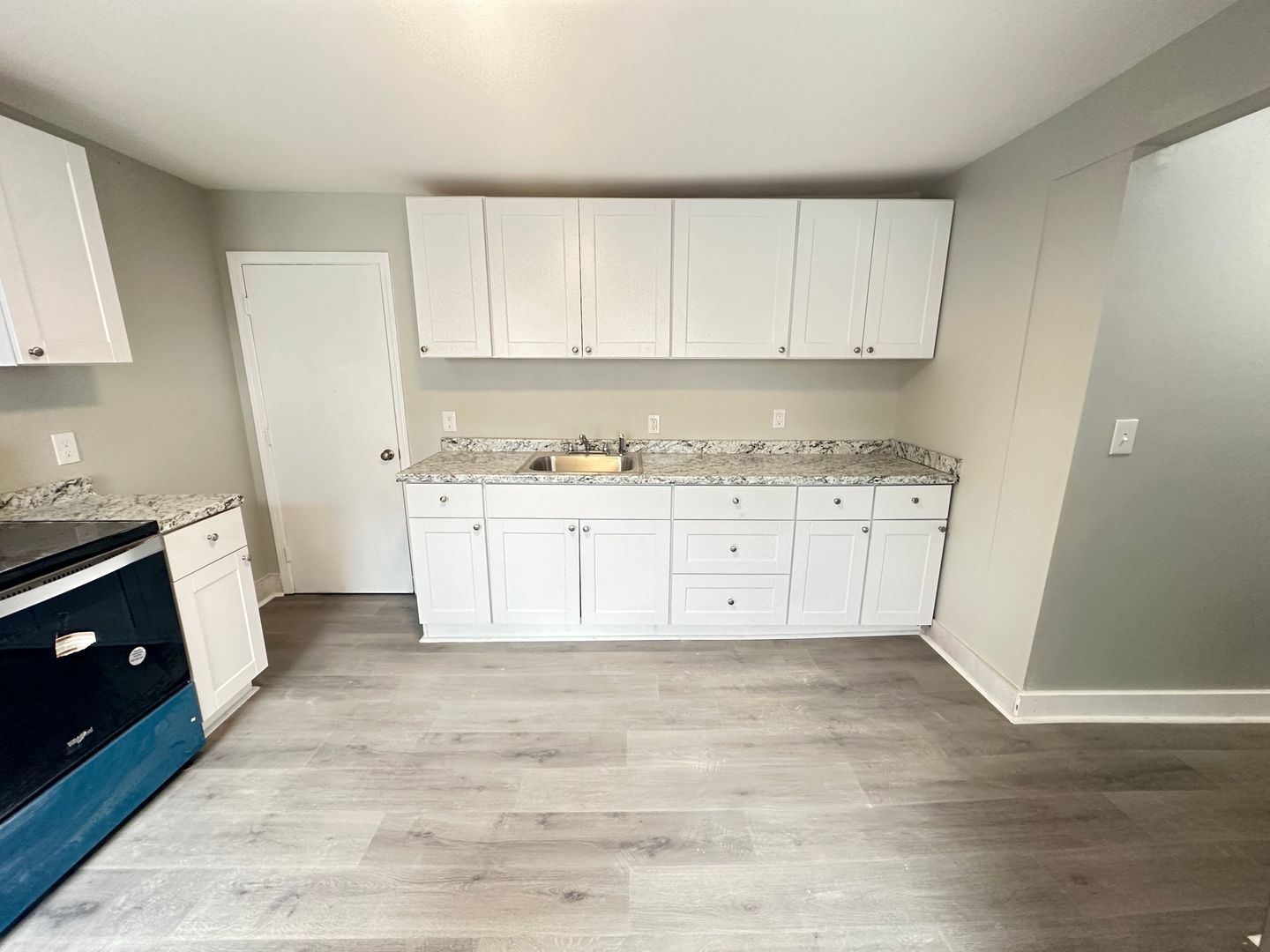 Nashua Apartment: 15 Fletcher St