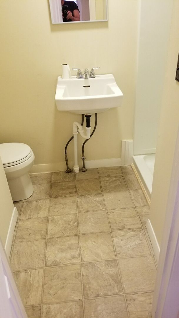 Bright & Updated 2-Bedroom, 2-Bath Apartment