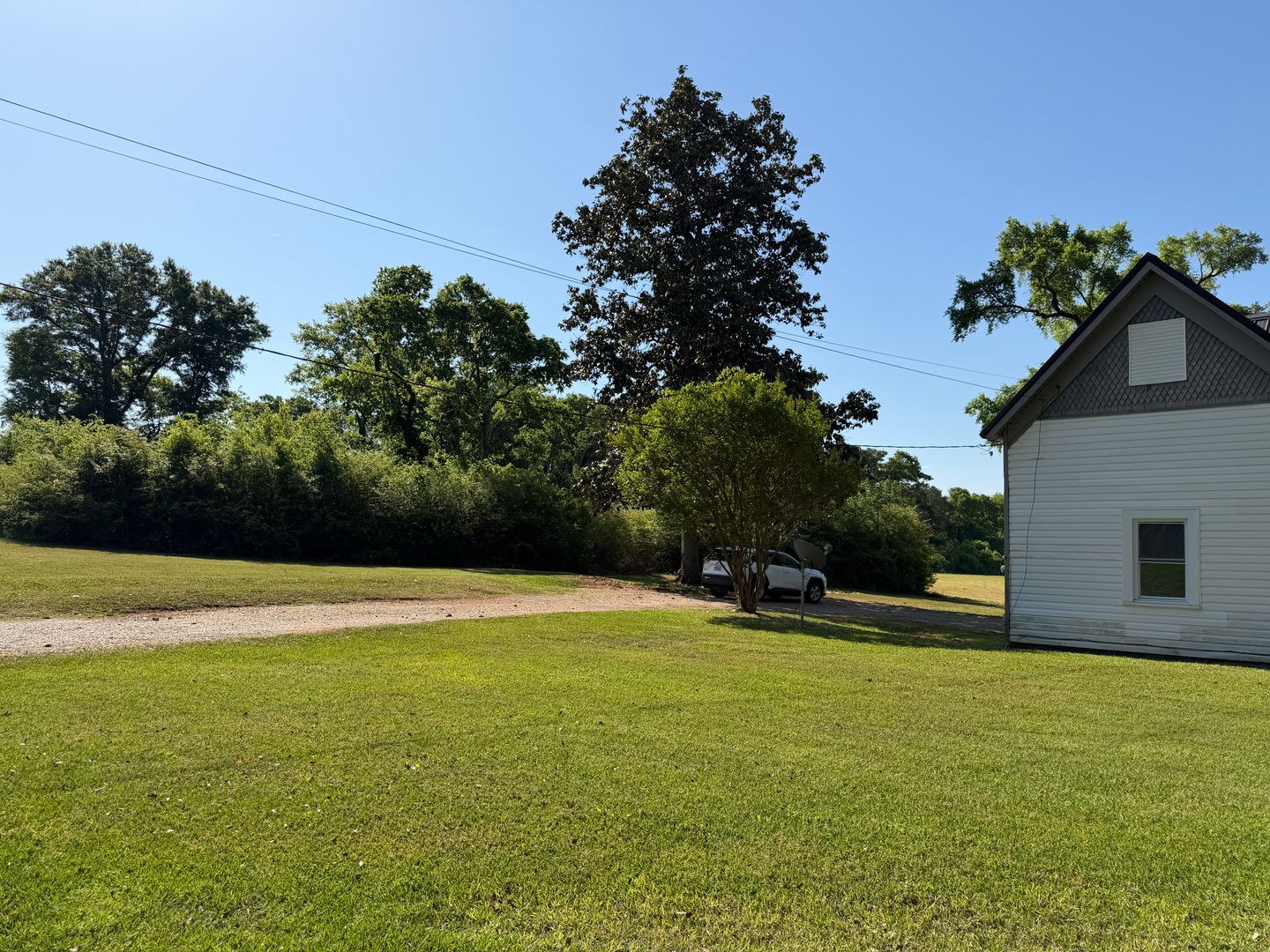 Alexandria House: 1126 Alexandria-Jacksonville Hwy