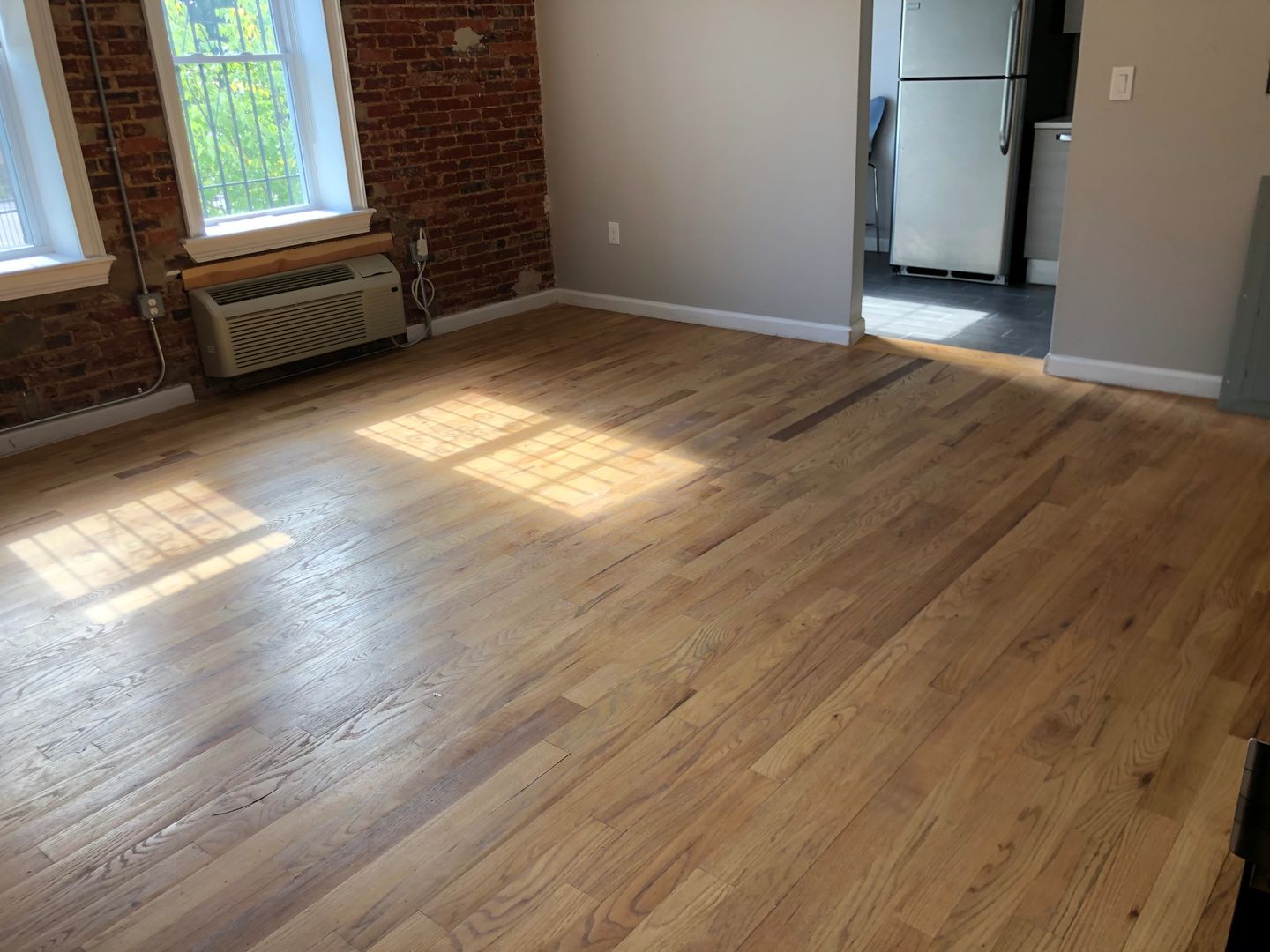 Baltimore Apartment: 231 E North Ave