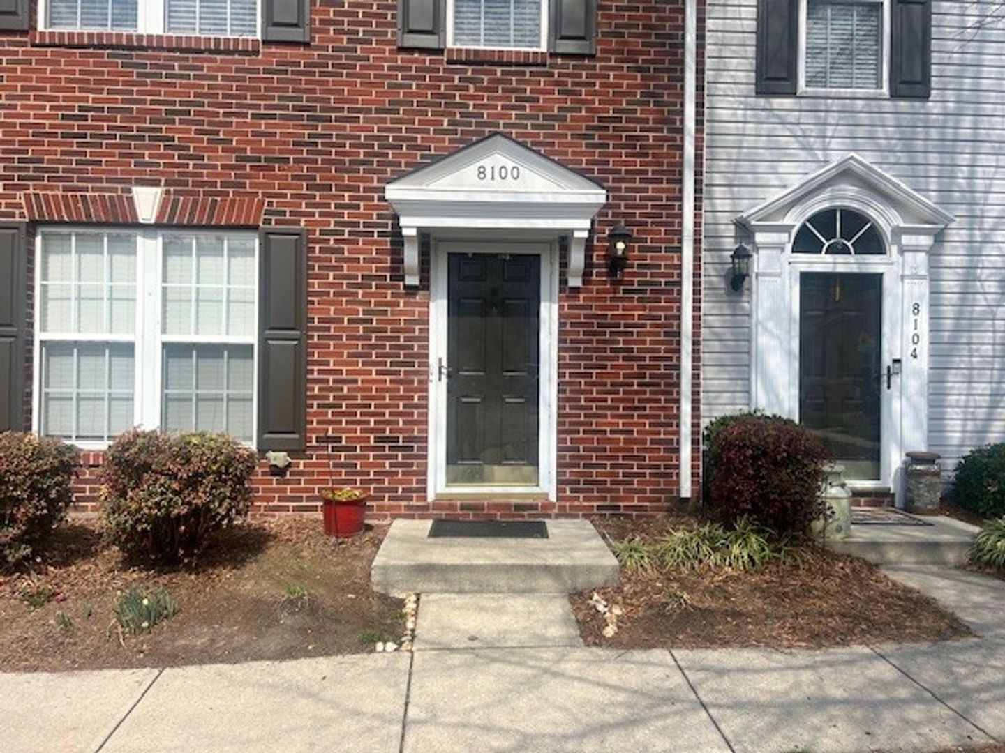 Matthews Townhome: 8100 Sapwood Ct.