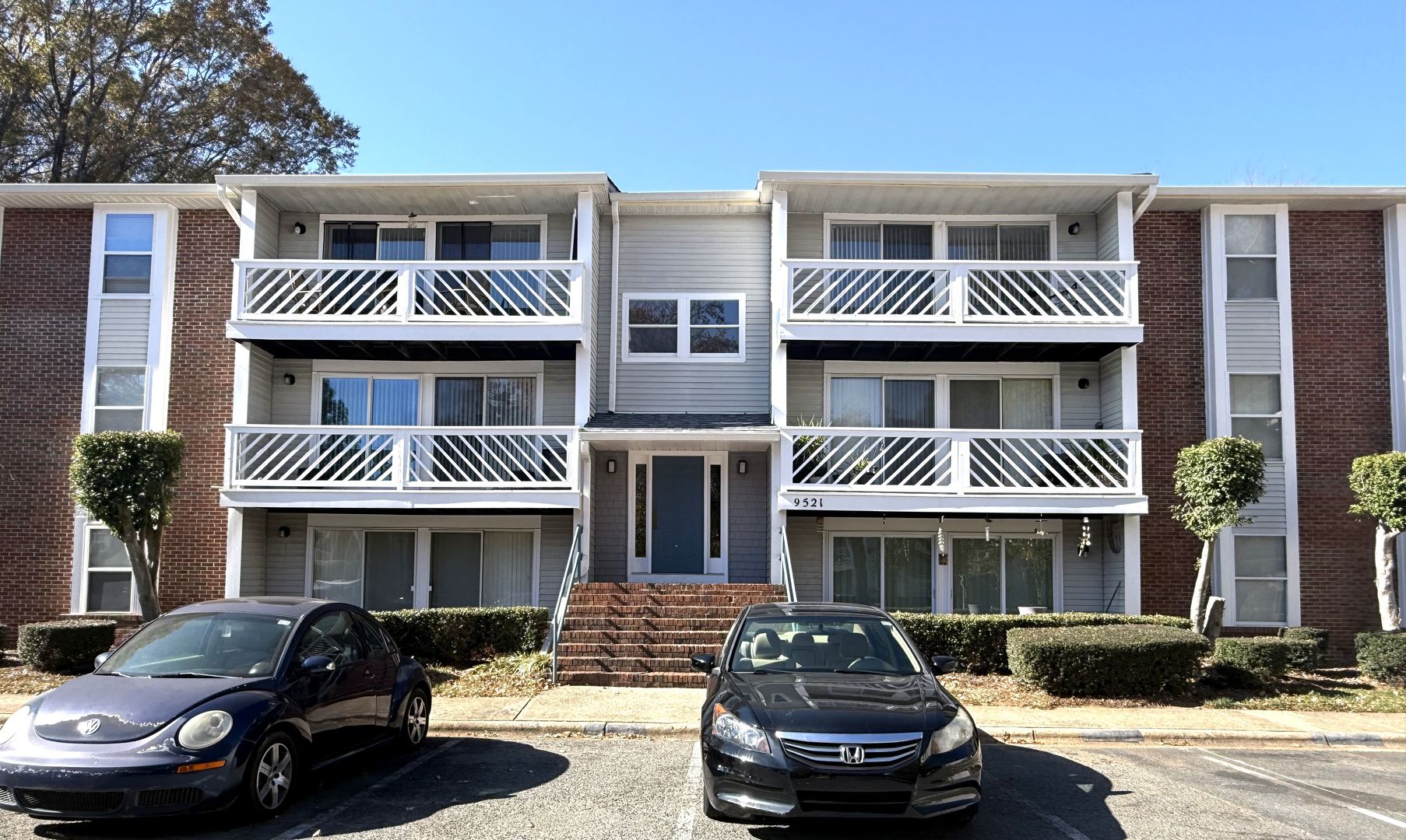 Charlotte House: 9521 Shannon Green Dr., Apt. C