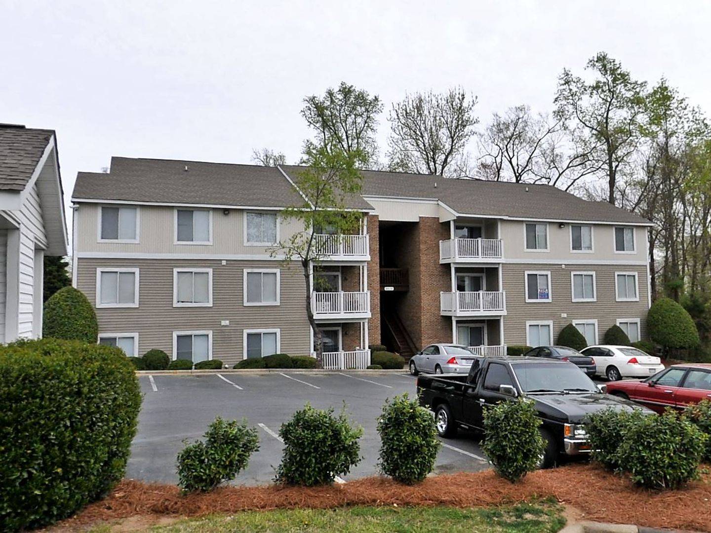 Charlotte Apartment: 9505 University Terrace