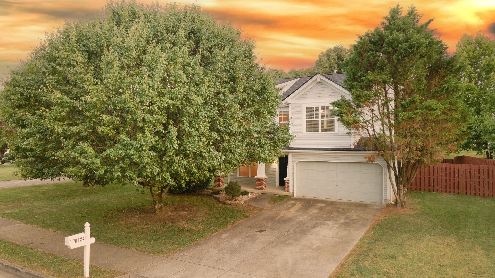Nashville House: 8124 Boone Trce