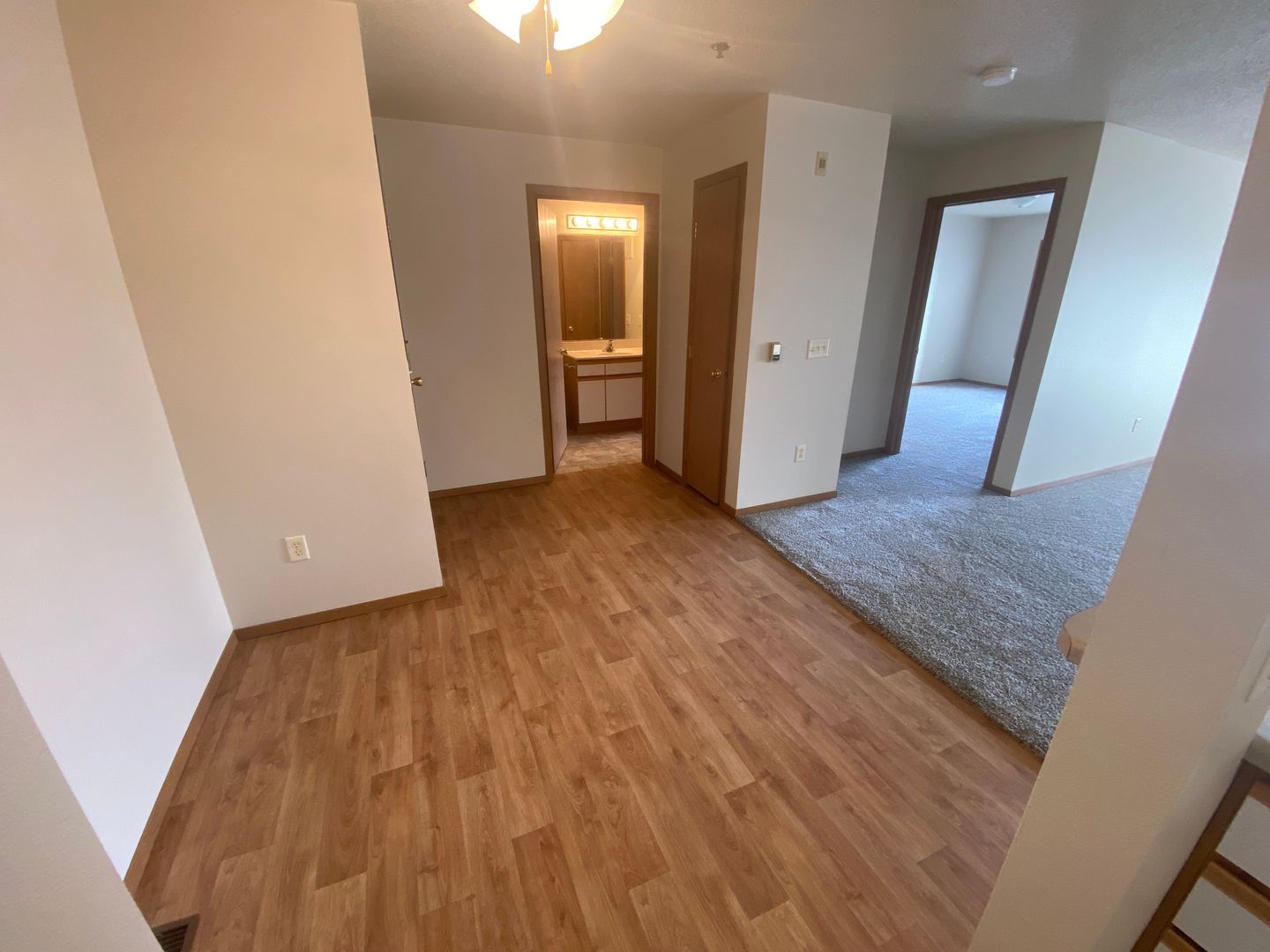 Sioux Falls Apartment: 6320 S Avalon Ave