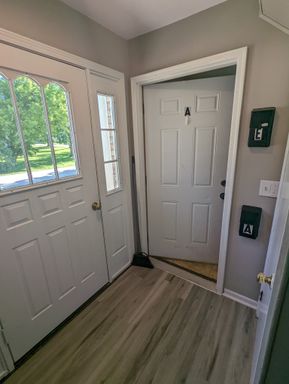 Listing photo thumbnail