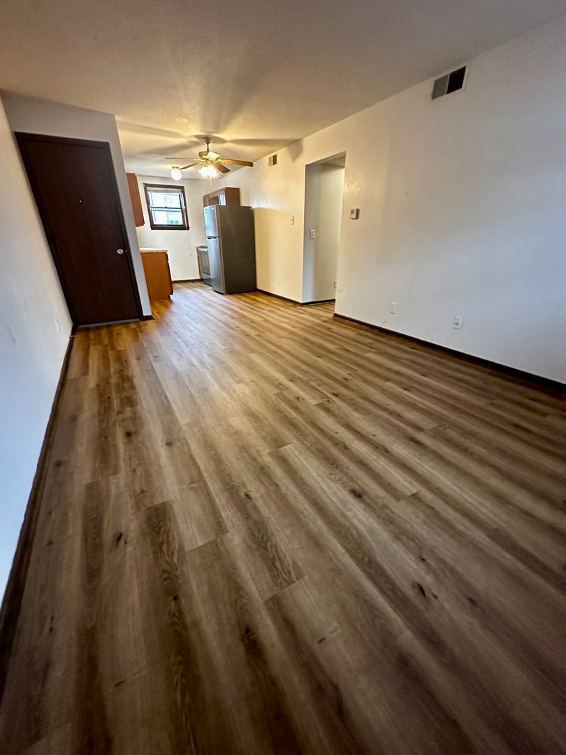 Salisbury Apartment: 1058 Morningside Dr