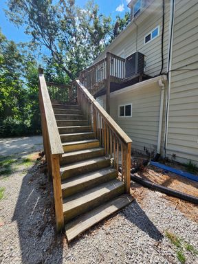 203 W Morrison St Apt B, Fayette, MO 65248