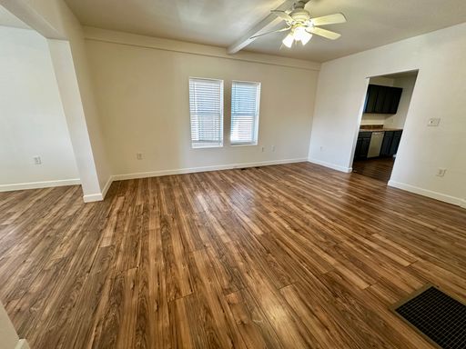 Listing photo thumbnail
