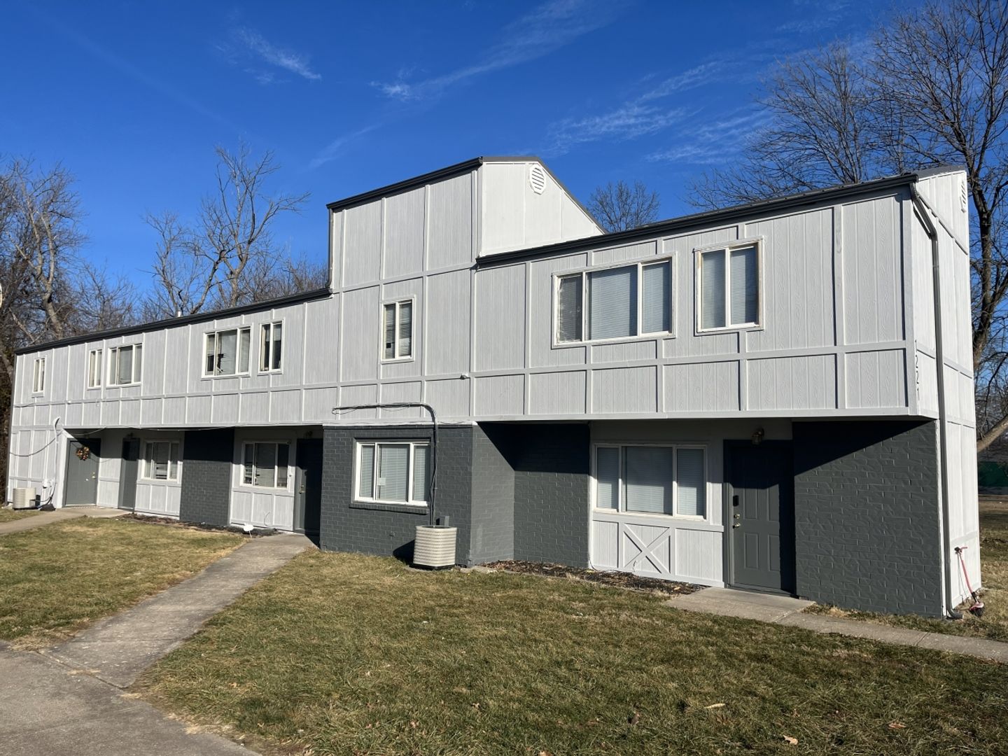 Mexico Apartment: 1221 W Breckinridge Dr.