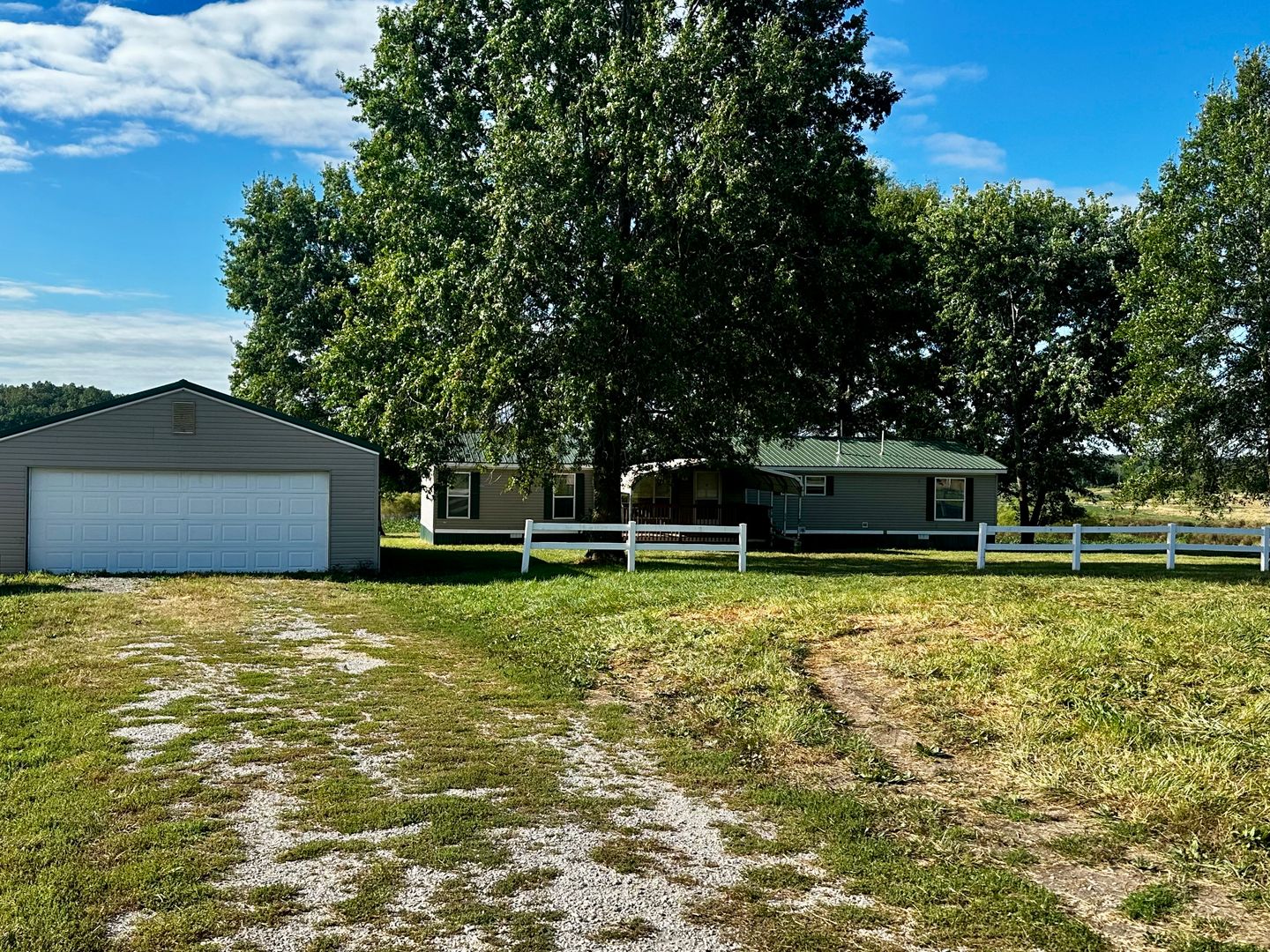 Listing photo