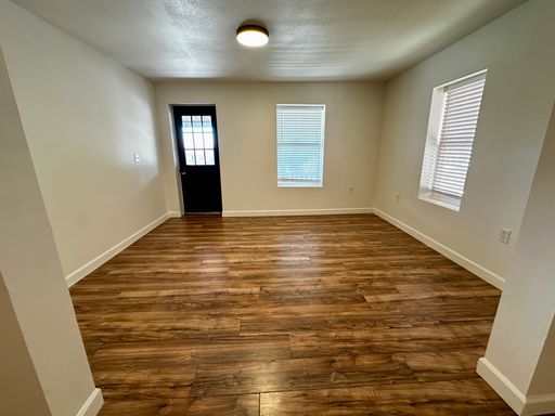 Listing photo thumbnail