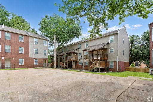Listing photo thumbnail
