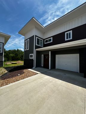 1350 E 24th St #416, Sedalia, MO 65301