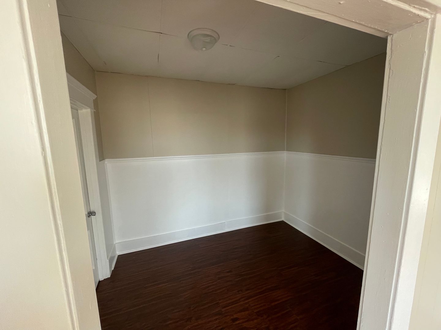 Kirksville Apartment: 202 E Jefferson - 202 E Jefferson St #402